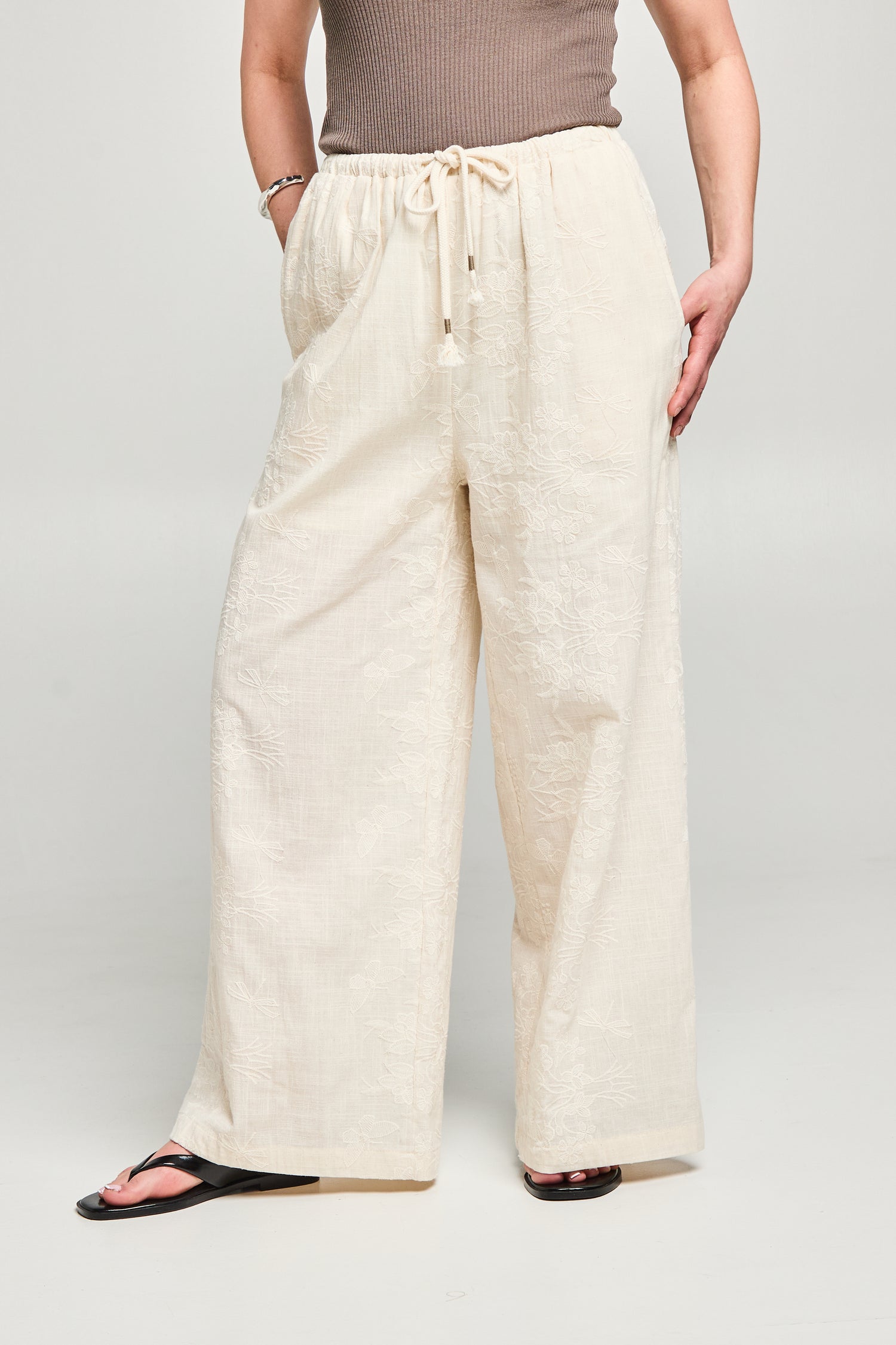 Pantalon wide leg en coton brodé