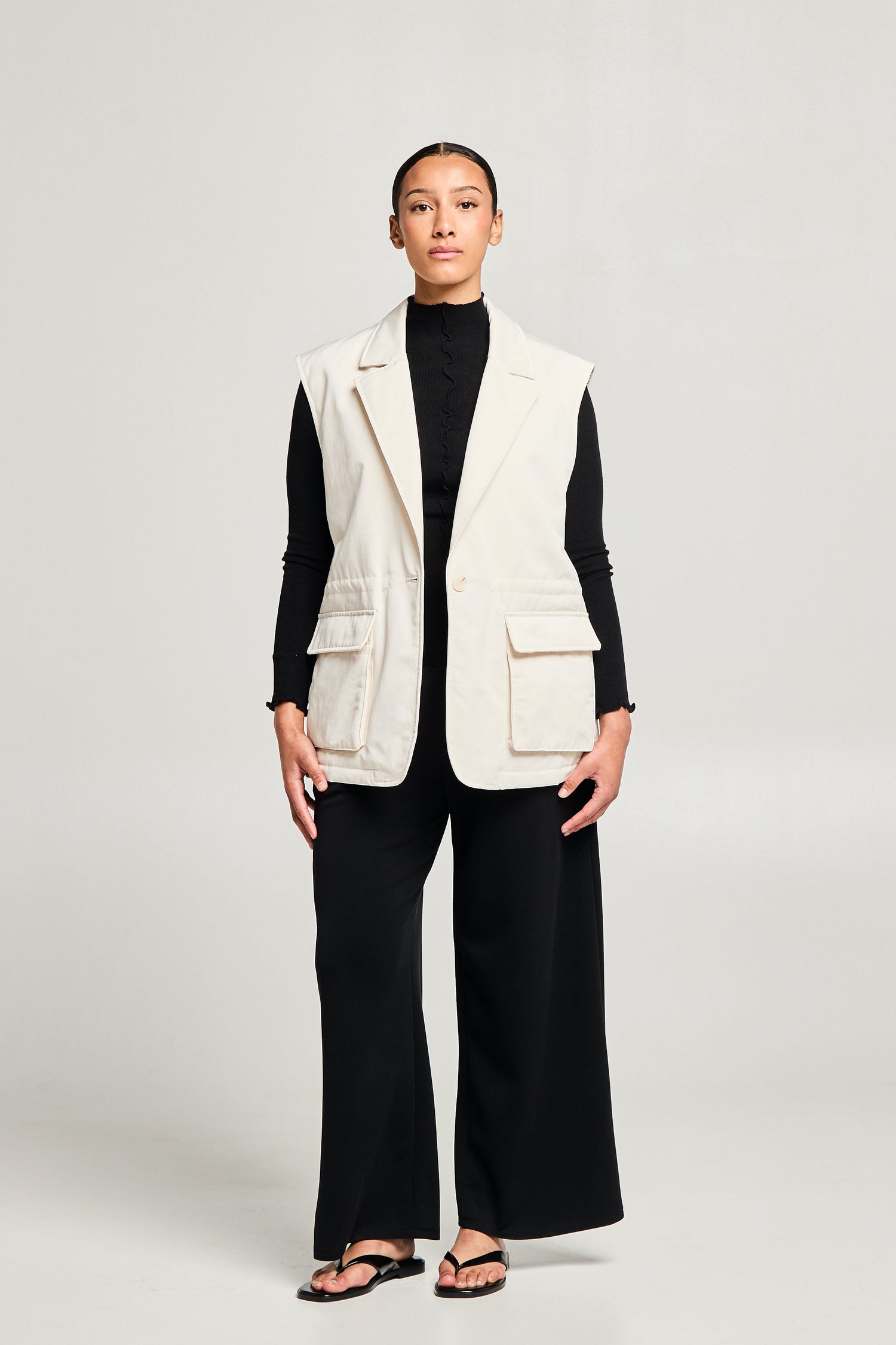 Veste sans manches ajustable