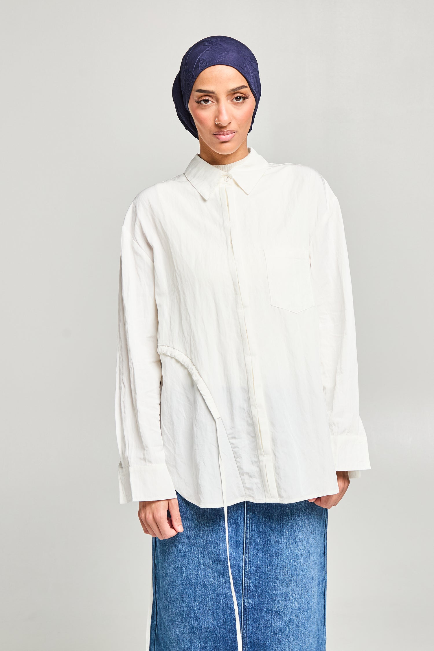 Chemise texturée à liens ajustables